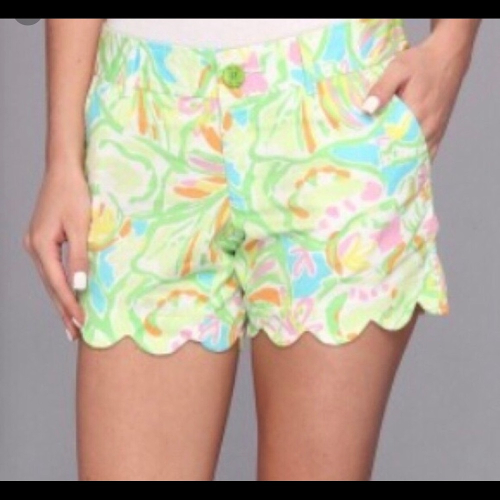 Lilly Pulitzer Buttercup elephant ears shorts. sz4 - Picture 6 of 6